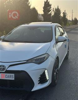 تۆیۆتا کۆرۆلا